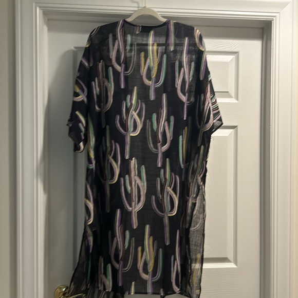 Fun Gypsy Warrior cactus cover up. Never worn before. - Picture 4 of 4